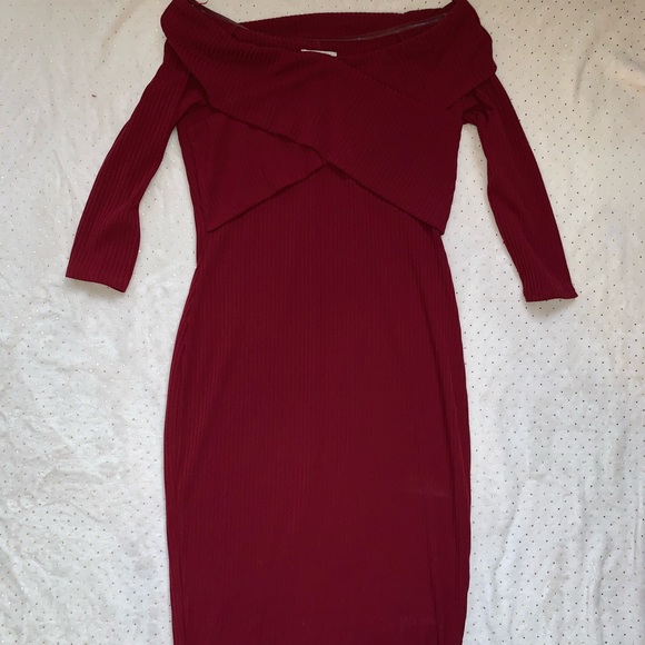 Off the Shoulder Knee Length Dress - Picture 1 of 1